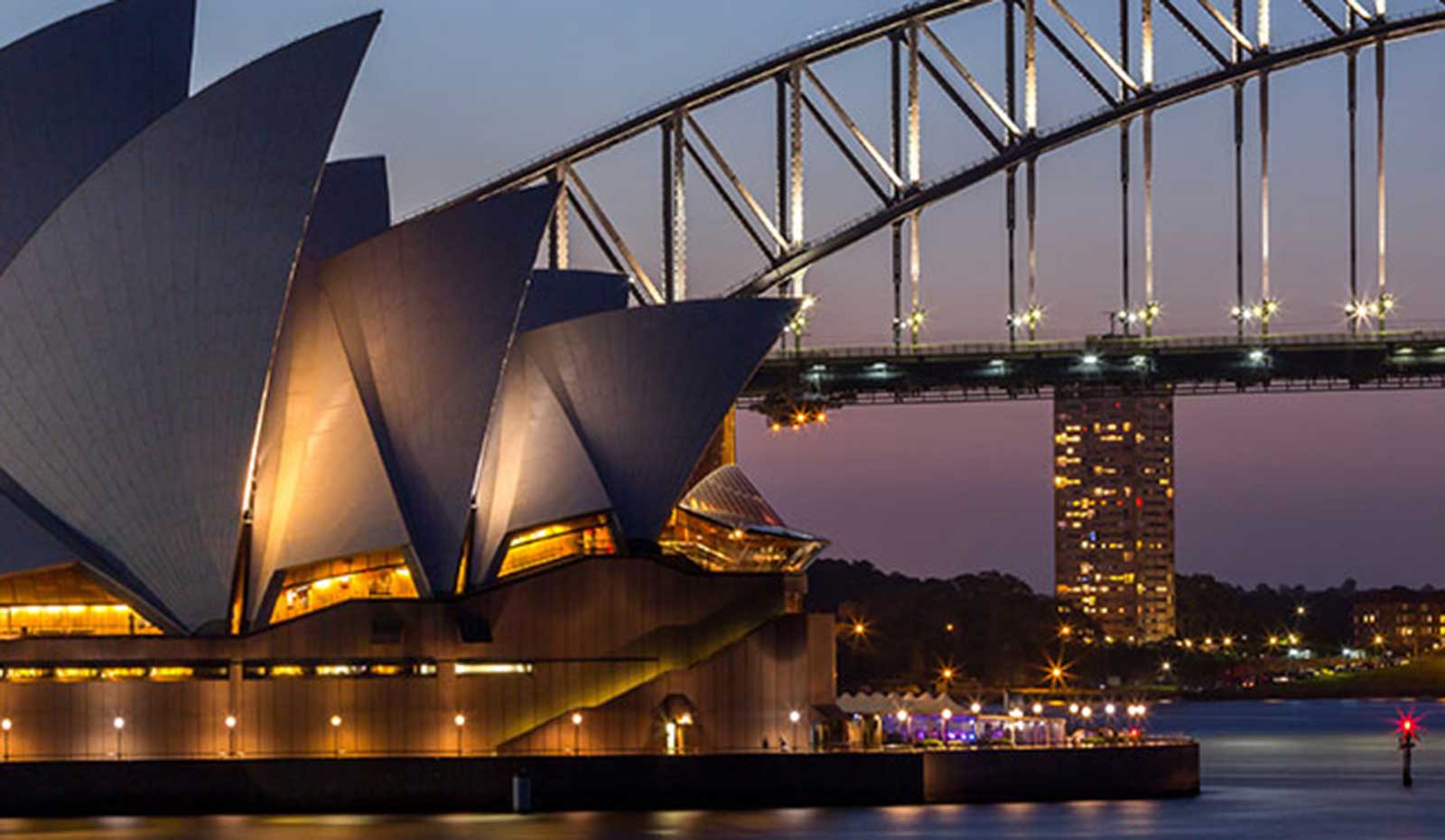 The opera house in Australia, used as an example of the global reach that International Mail Service has.